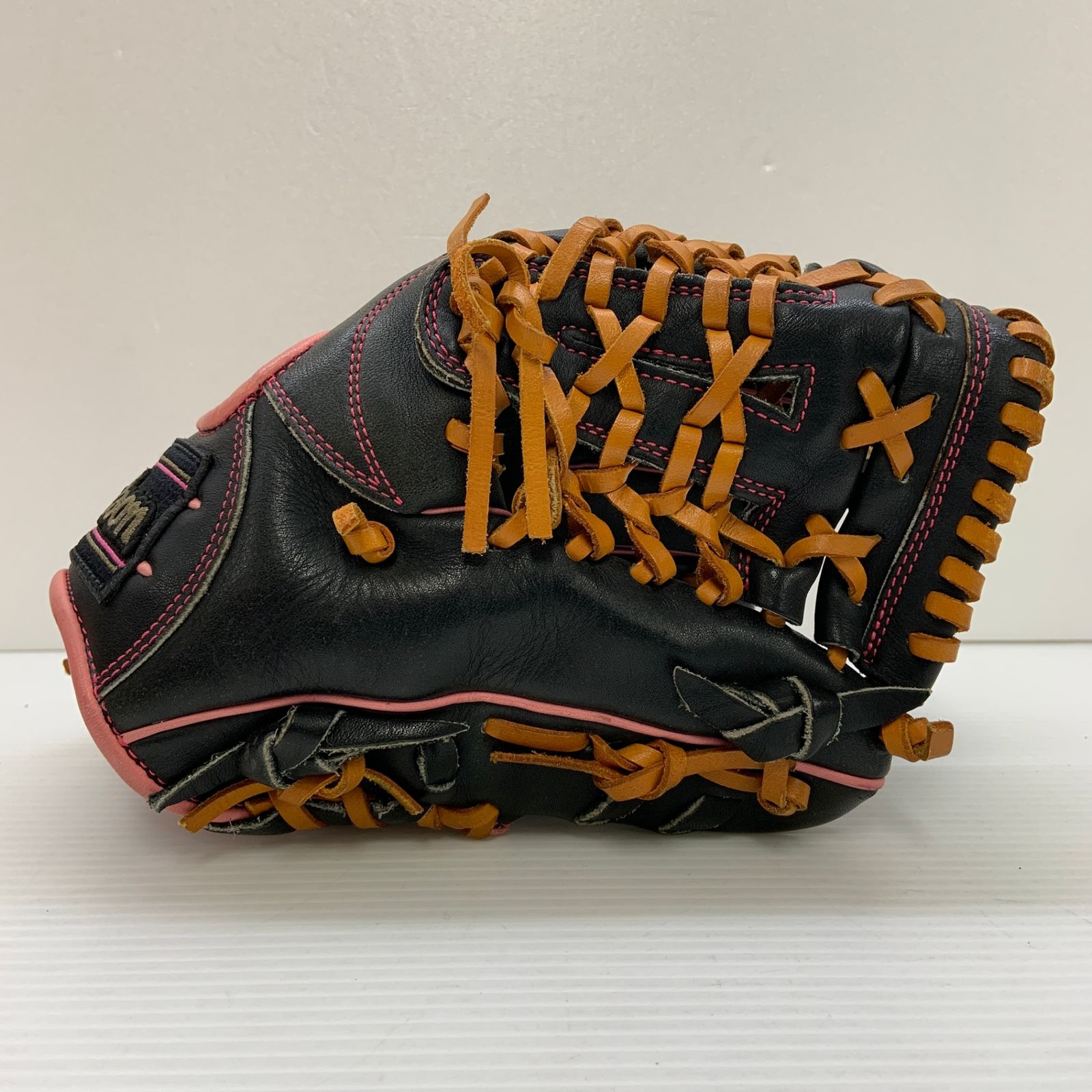 ウィルソン Wilson 軟式 大人 一般 内野手用 グローブ グラブ 右投げ