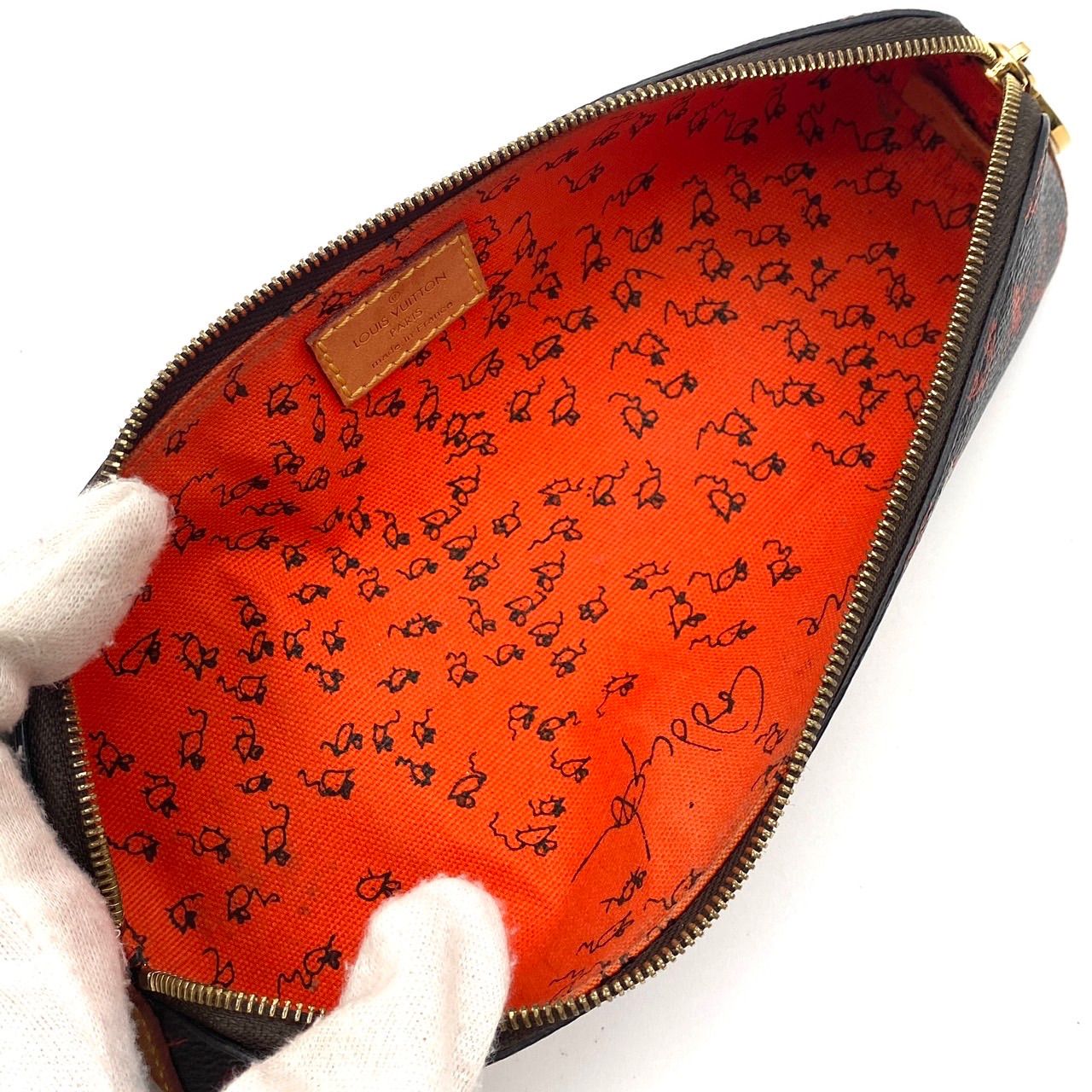 ルイヴィトン キャットグラム トゥルース エリザベット ペンケース 猫