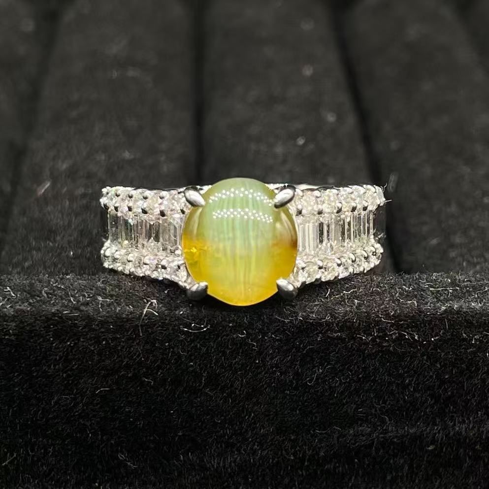 キャッツアイ2 67 ct ダイヤモンド0 84 リング 12号 PT 900 X 10143