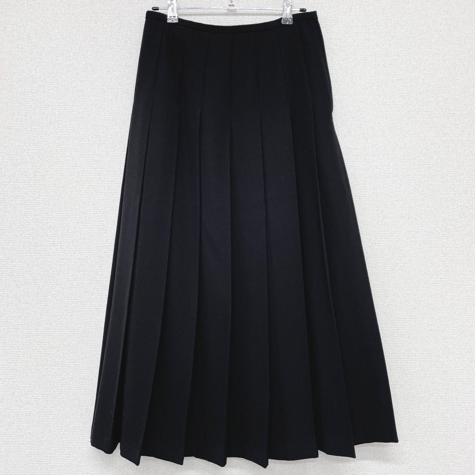 robe de chambre コムデギャルソン プリーツ フレアスカート 黒 COMME des GARCONS robe de chambre コムデギャルソン ローブド