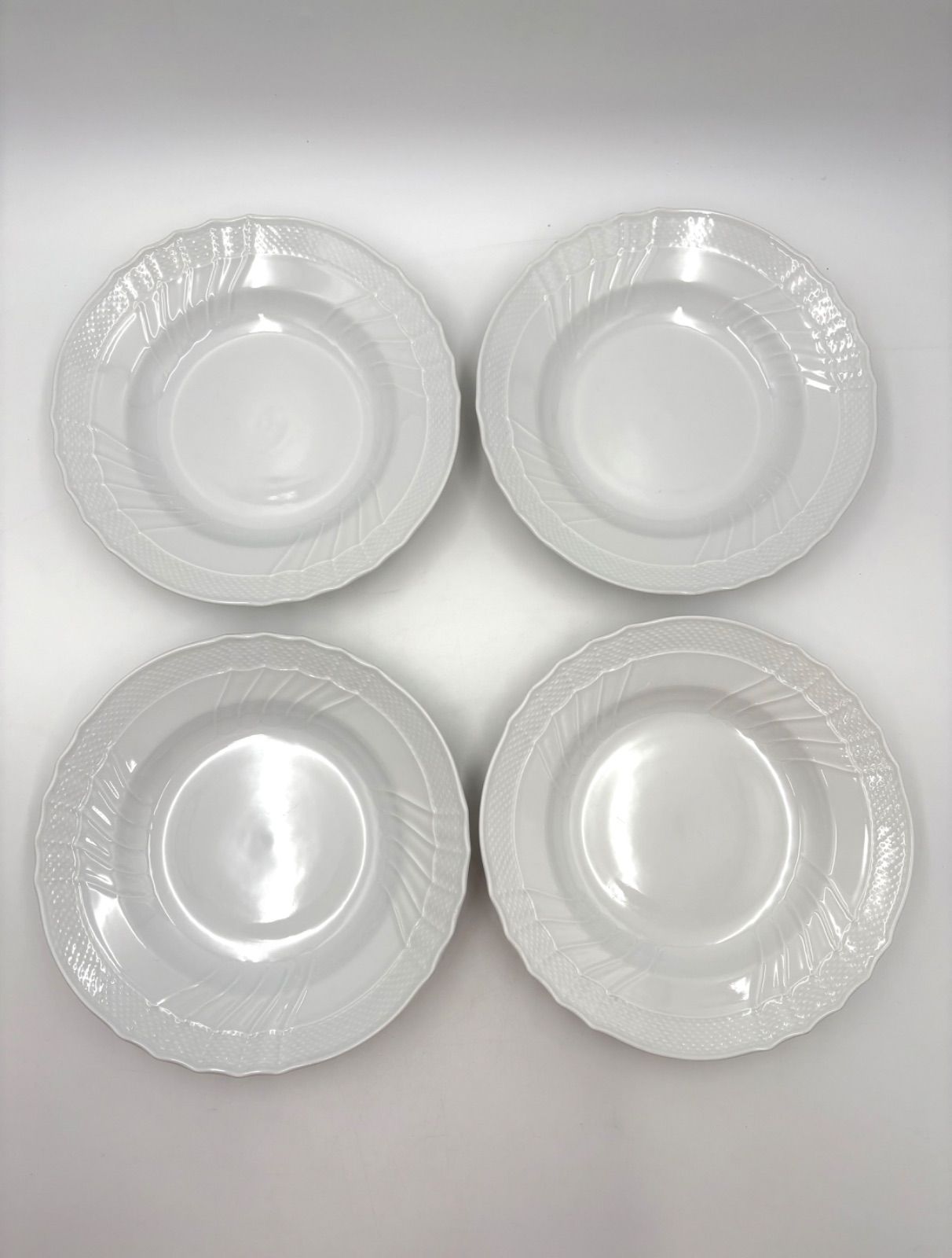 Richard Ginori リチャードジノリ ベッキオホワイト 23.5cm スープ