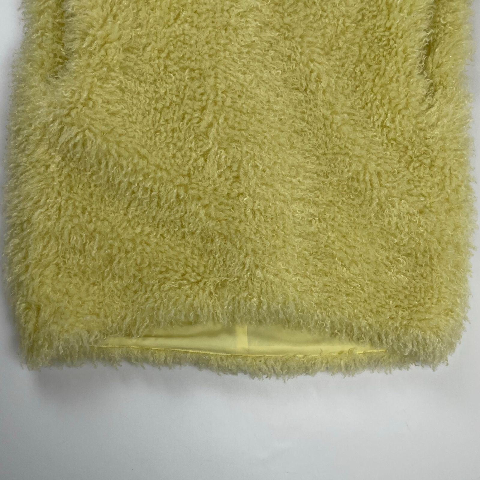 【新品未使用】MIESROHE ミースロエ フラッフィーニットベストイエロー MIESROHE]チュールフラッフィーニットベスト | KOBUNSHA SELECT SHOP