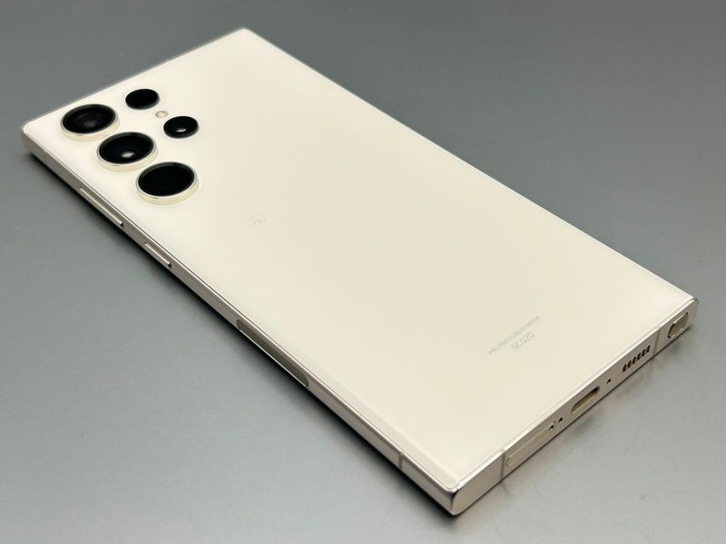 Galaxy S23 ultra クリーム　白　scg20 国内版　スマホ 中古〕SAMSUNG(サムスン) Galaxy S23 Ultra 256GB クリーム SCG20 au