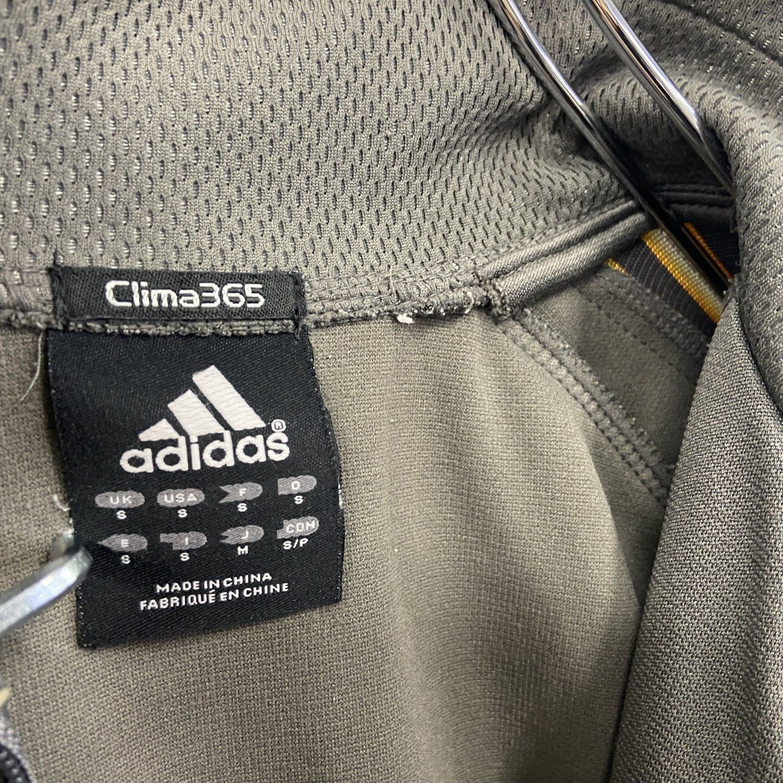 adidas トラックジャケット ジャージ アディダス 古着 USED - adidas×黒タグ個性的 S リブ Track used 7AS4adidasトラックジャケット 90s~ マルチカラー 三本線