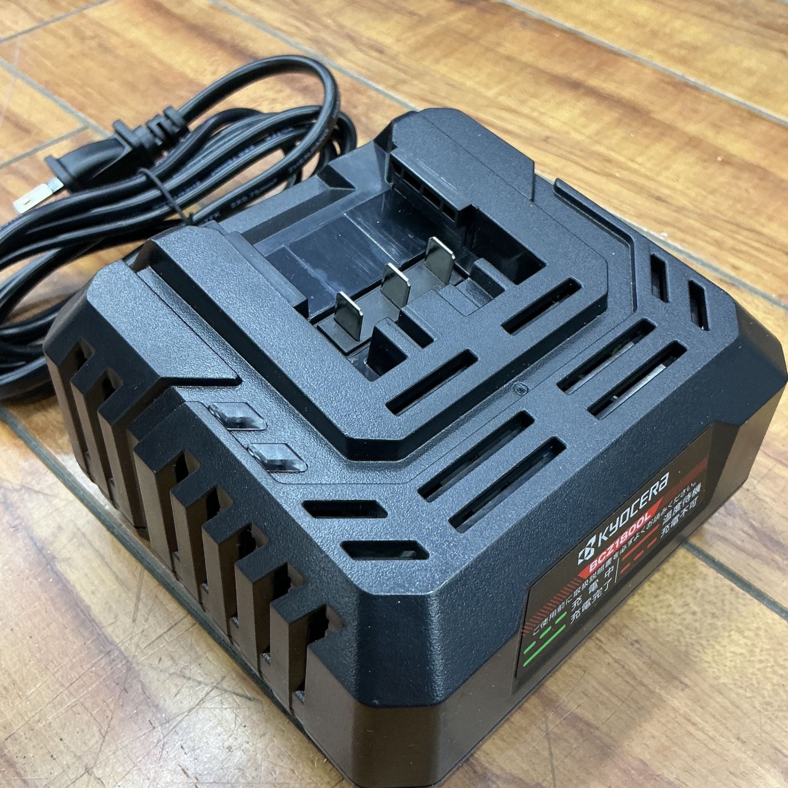 京セラ(KYOCERA)18V充電式インパクトレンチ BIWZ-20 【中古】【蓮田店 