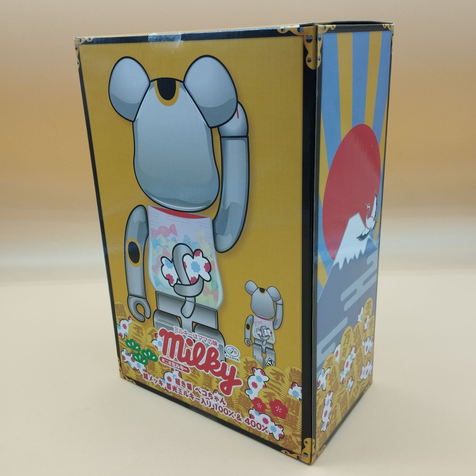 BE@RBRICK招き猫ペコちゃん銀メッキ蓄光ミルキー入り100％ & 400％ D20403】BE@RBRICK 招き猫 ペコちゃん 銀メッキ 蓄光ミルキー入り ※400