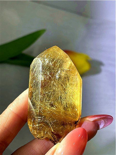 AAA級天然ゴールドルチルクォーツ原石YT7P3/84P18D - メルカリ