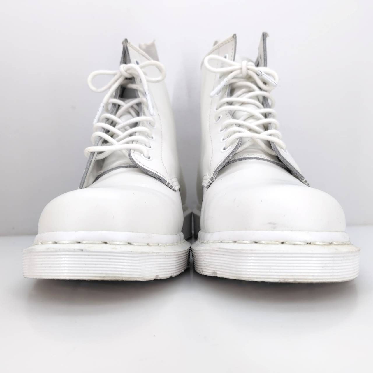 05w17638 ドクターマーチン Dr.Martens 1460 Mono Boot 8ホール ブーツ