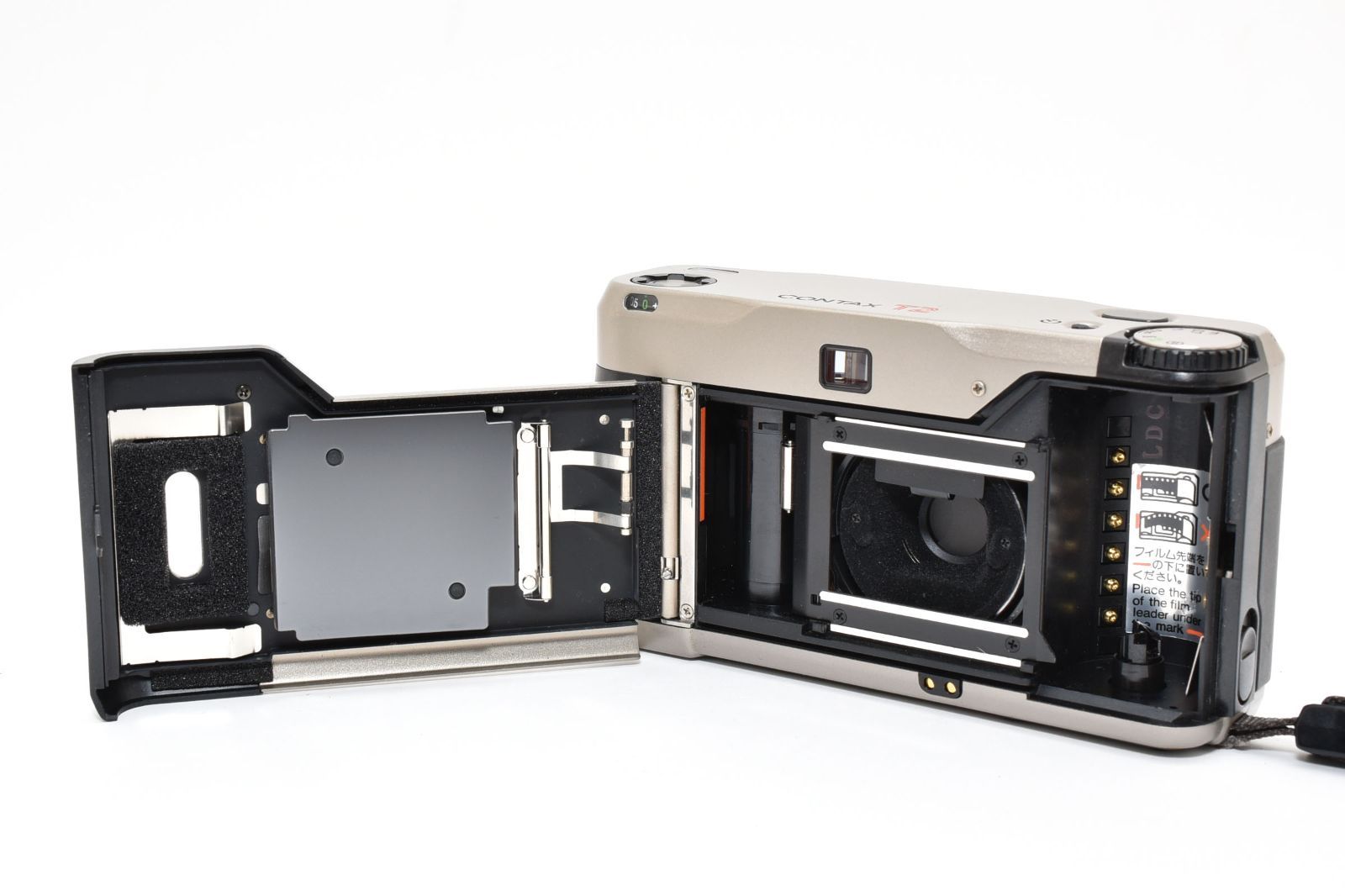 □ 特上美品 □ コンタックス CONTAX T2 チタンシルバー コンパクト