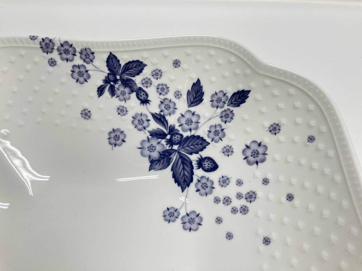 ウエッジウッド WEDGWOOD ストロベリーブルームインディゴ スクエア