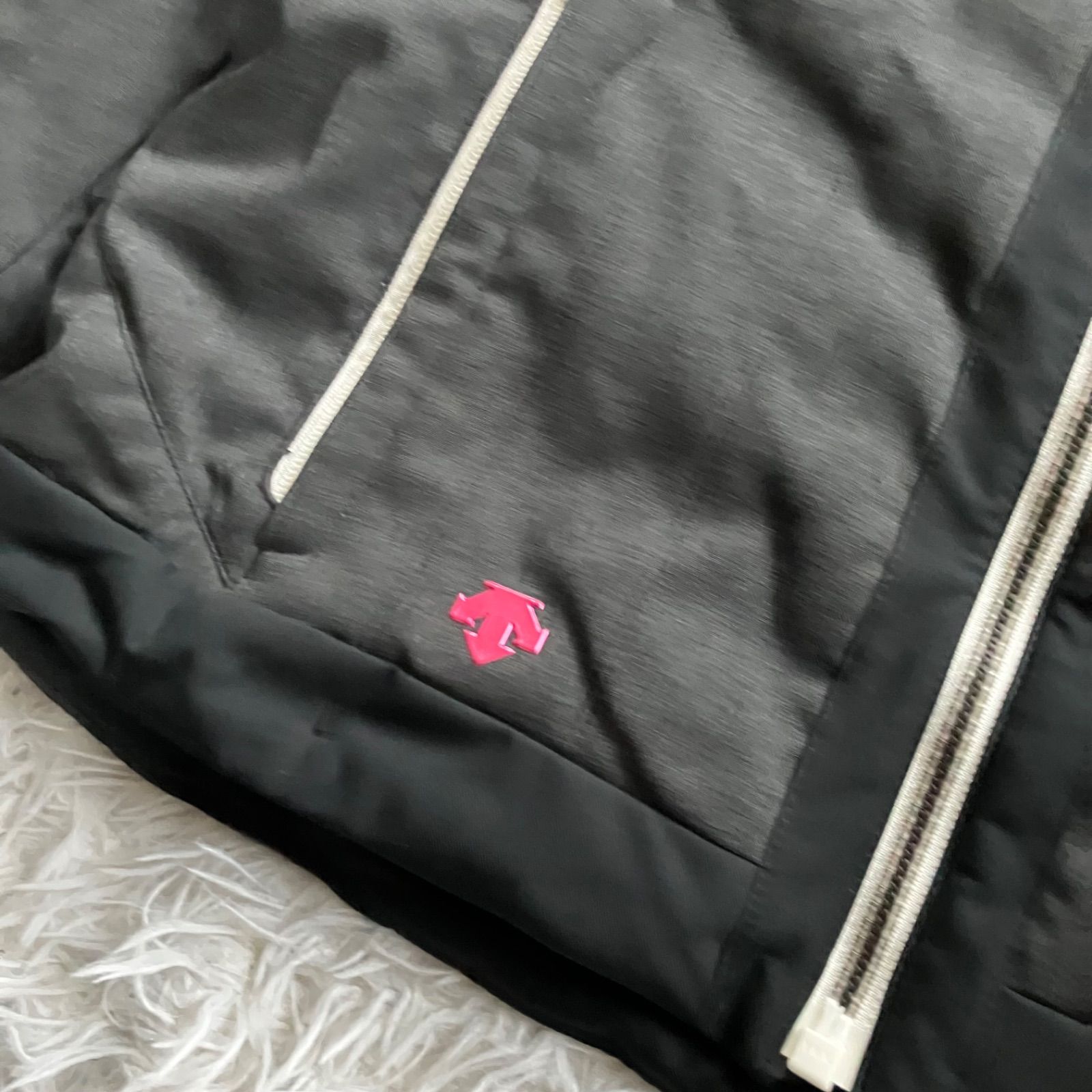 美品 DESCENTE デサント スキーウェア 上下セット スノーボード