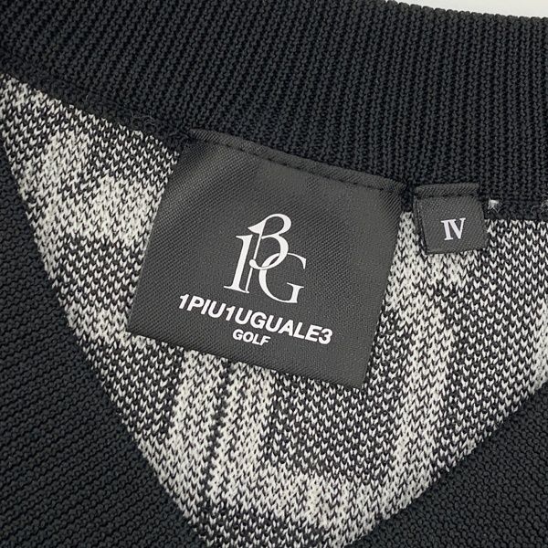 1PIU1UGUALE3 GOLF ウノピュウノウグァーレトレ ゴルフ 美品 ニット
