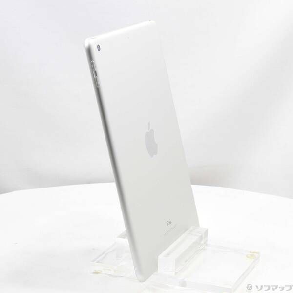 小売業者 〔品〕 iPad 第6世代 32GB シルバー MR7G2J／A Wi-Fi【368