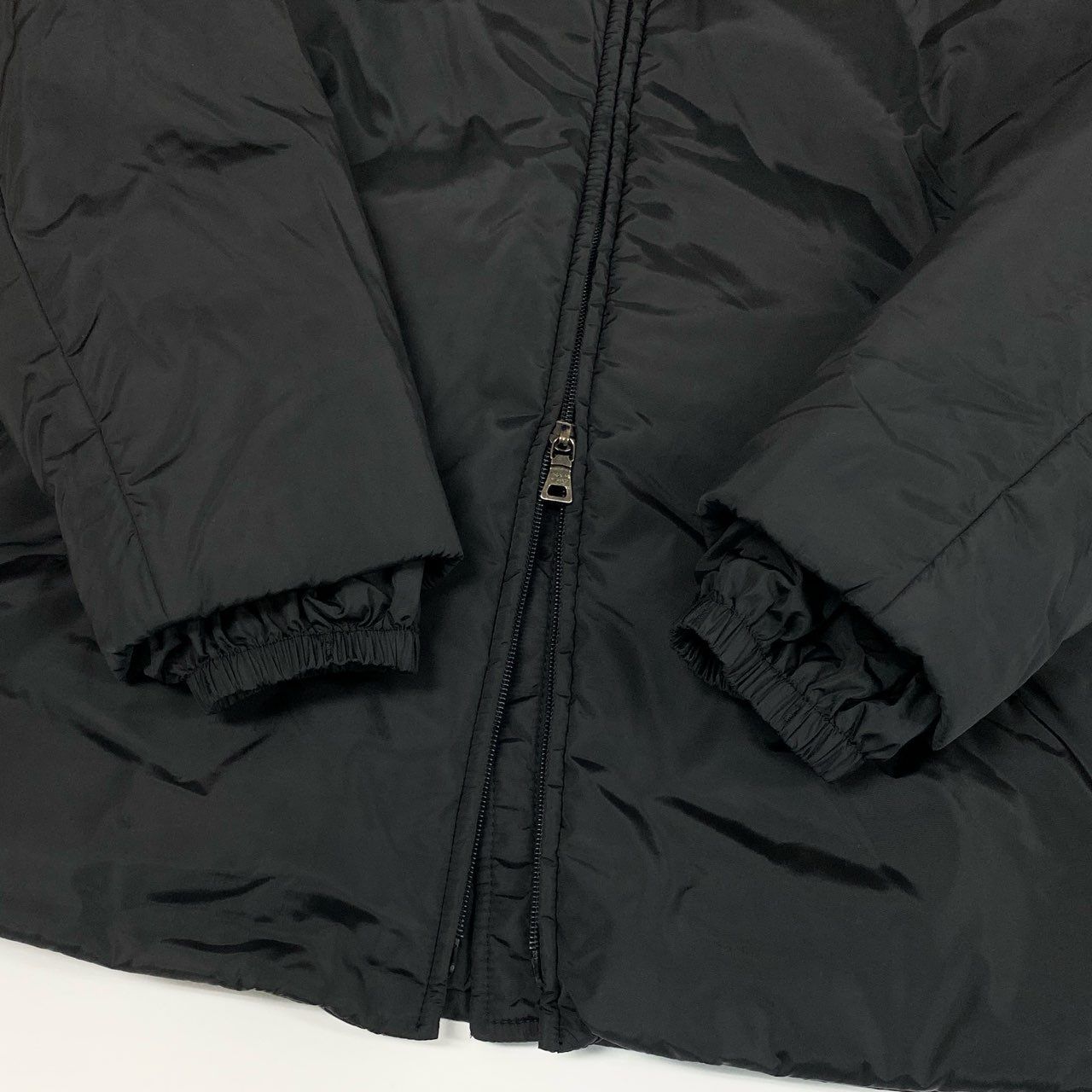 24L22 PRADA プラダ ナイロンジャケット 中綿ジャケット フーディー