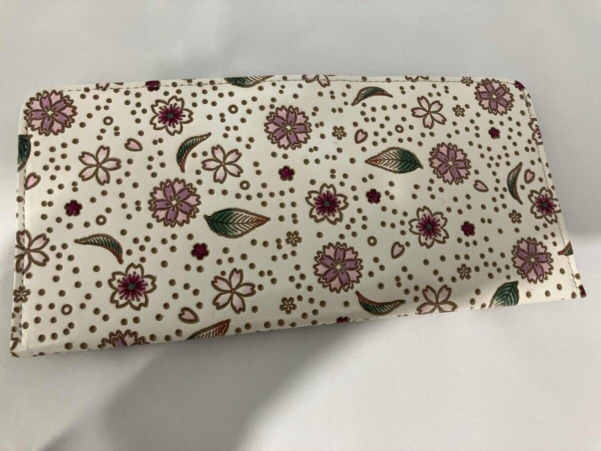 文庫屋大関 ブンコヤオオゼキ 長財布 コインケース無し 散り桜 桜柄