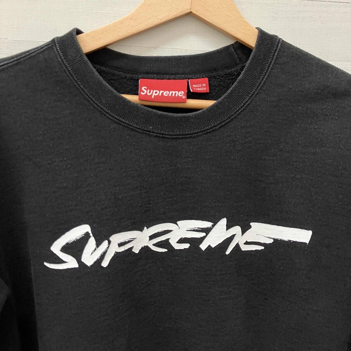Supreme シュプリーム スウェット Futura Logo Crewneck ブラック S