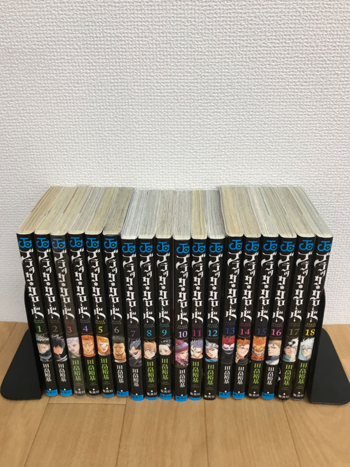 ☆②【未開封5冊】ブラッククローバー 1〜37巻 コミック全巻セット＋