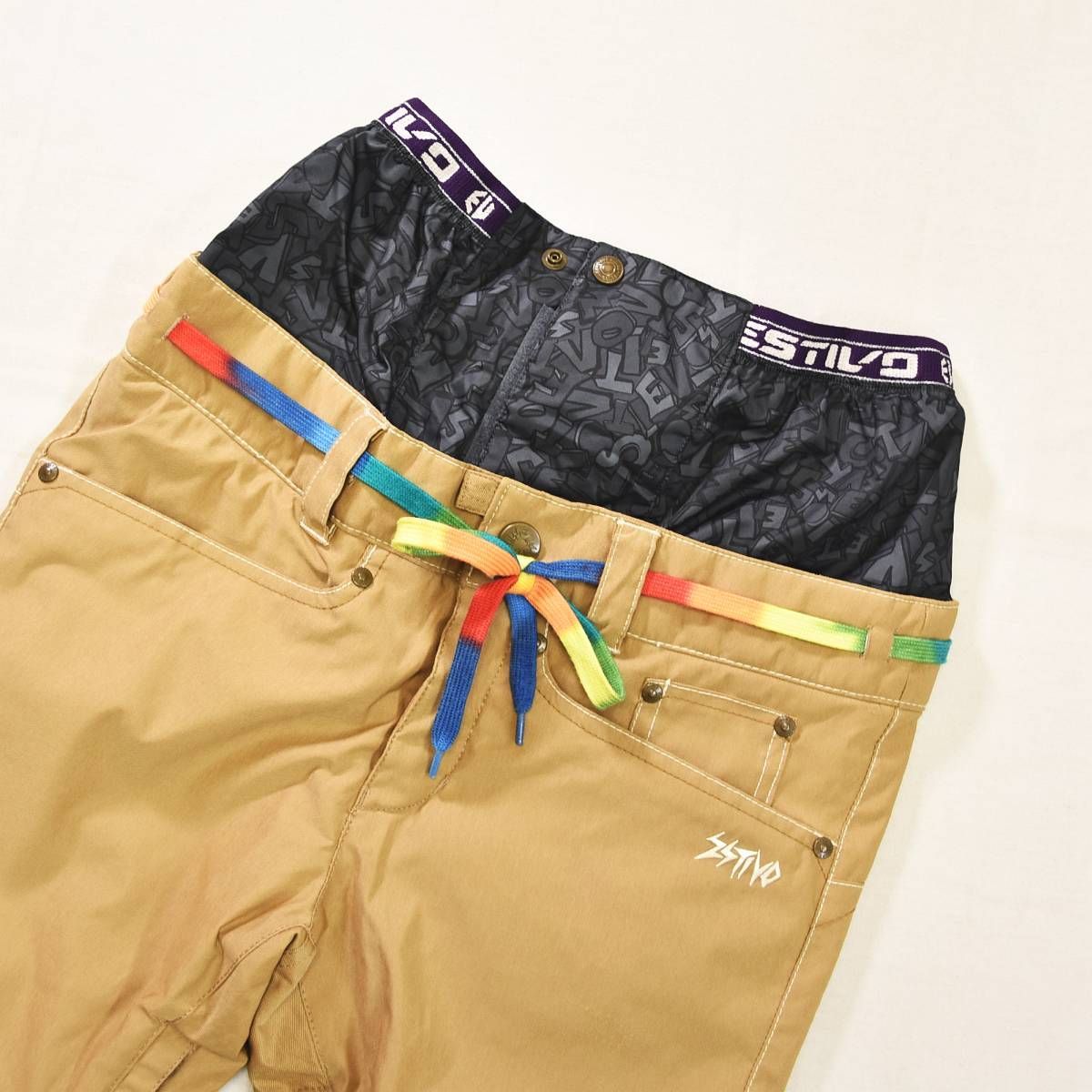 美品 エスティボ ESTIVO スノーボードパンツ ウェア スノボ 美品 エスティボ ESTIVO スノーボードパンツ ウェア スノボ