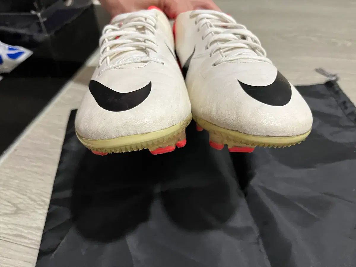 ナイキ マーキュリアル3 節約 FG 270 サッカーシューズ NIKE ナイキ