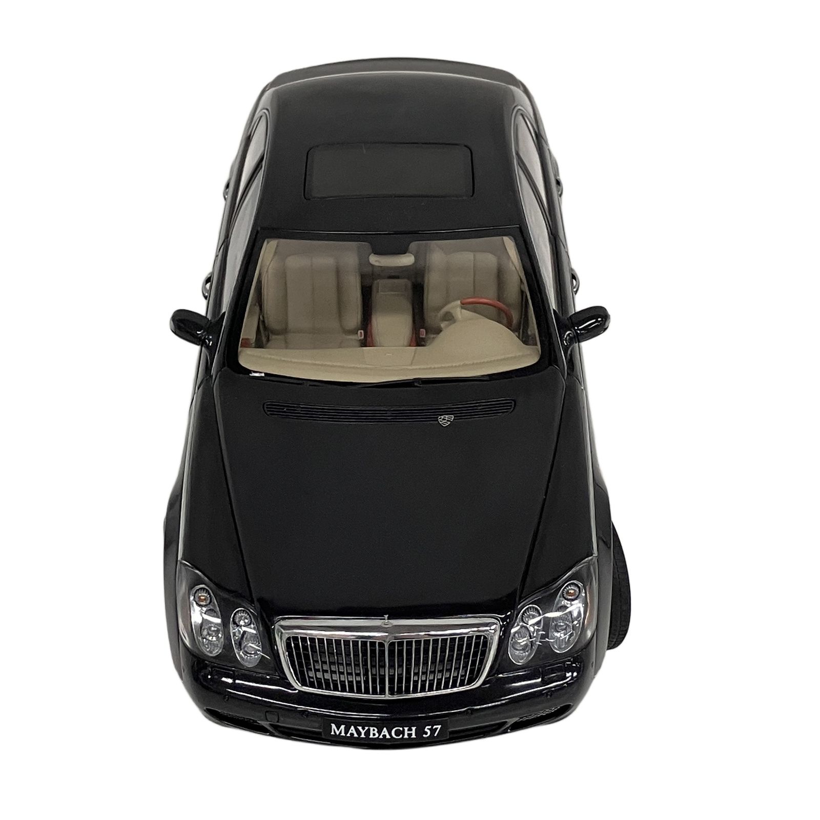 オートアート 絶版品 メルセデスベンツ　マイバッハ　ミニカー オートアート 絶版品 メルセデスベンツ マイバッハ ミニカー
