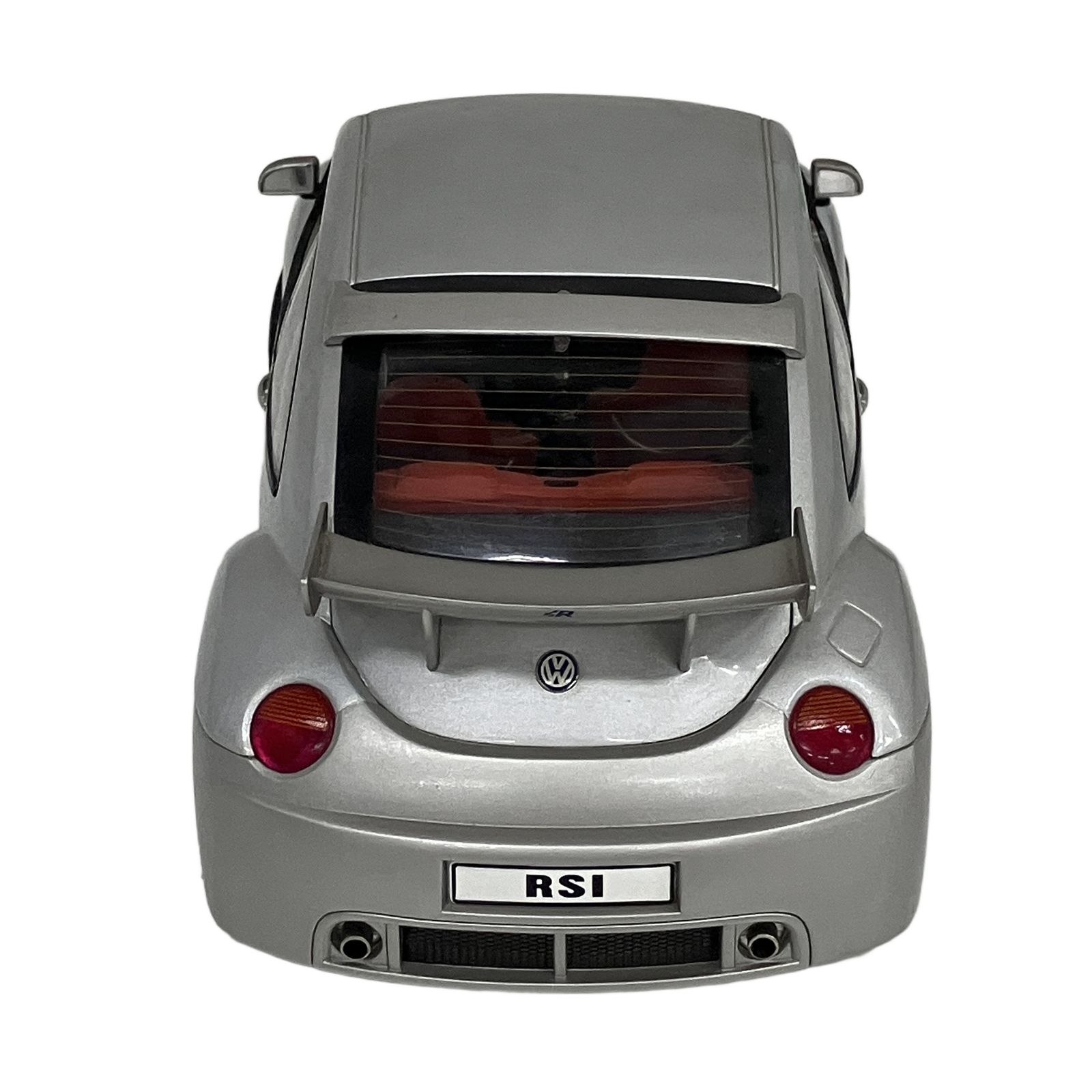 AUTOart 1/18 VW フォルクスワーゲン ニュービートル オートアート