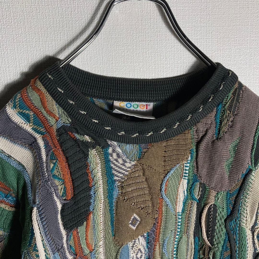 美品 希少 2XL COOGI クージー 3D ニット 立体 編み込み 美配色 COOGI 立体編み込み3Dニット 肉厚セーター くすみグリーン系 M - メルカリ