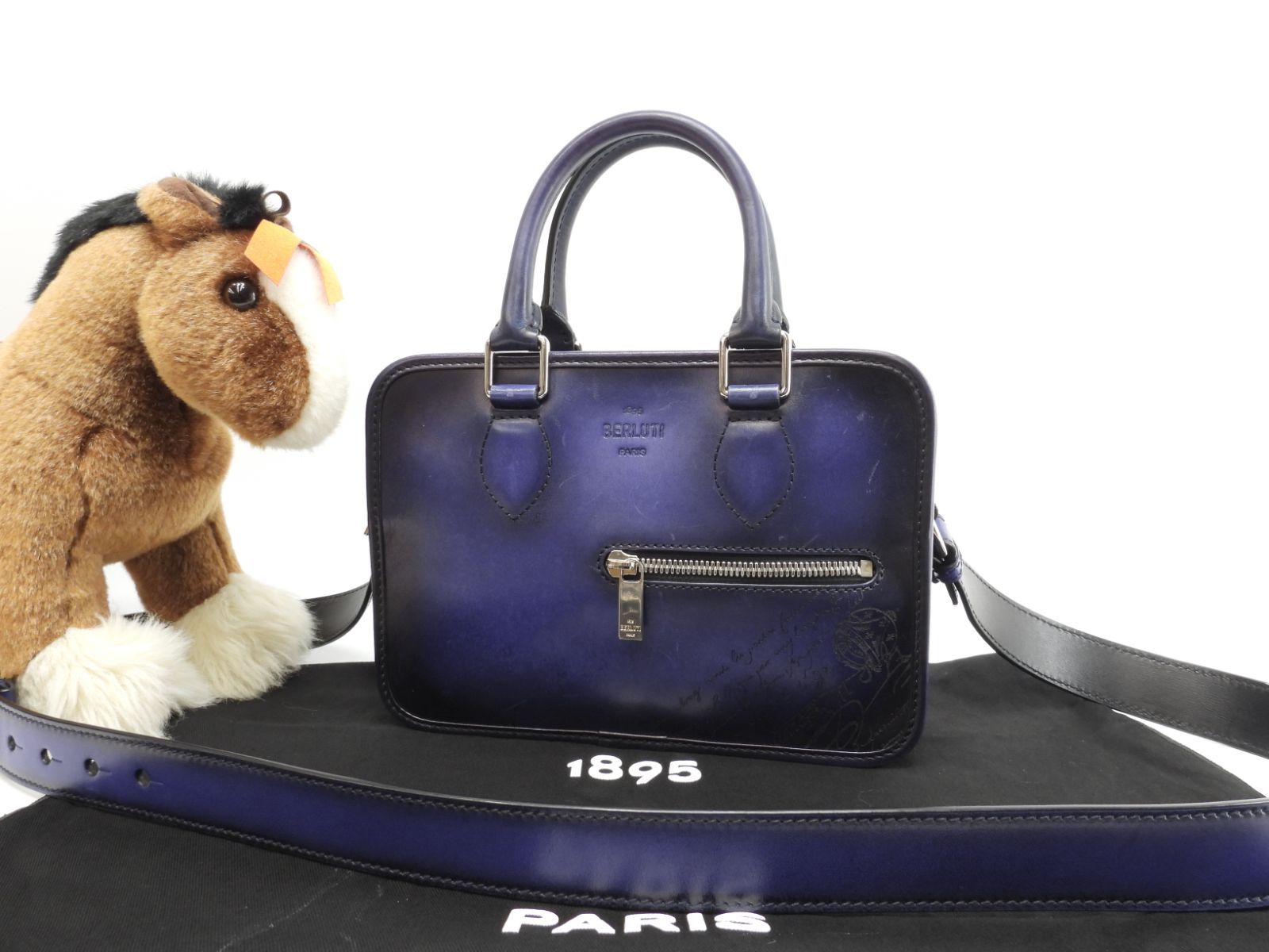 ベルルッティ アンジュール ガリバー レザー青黒 カリグラフィー