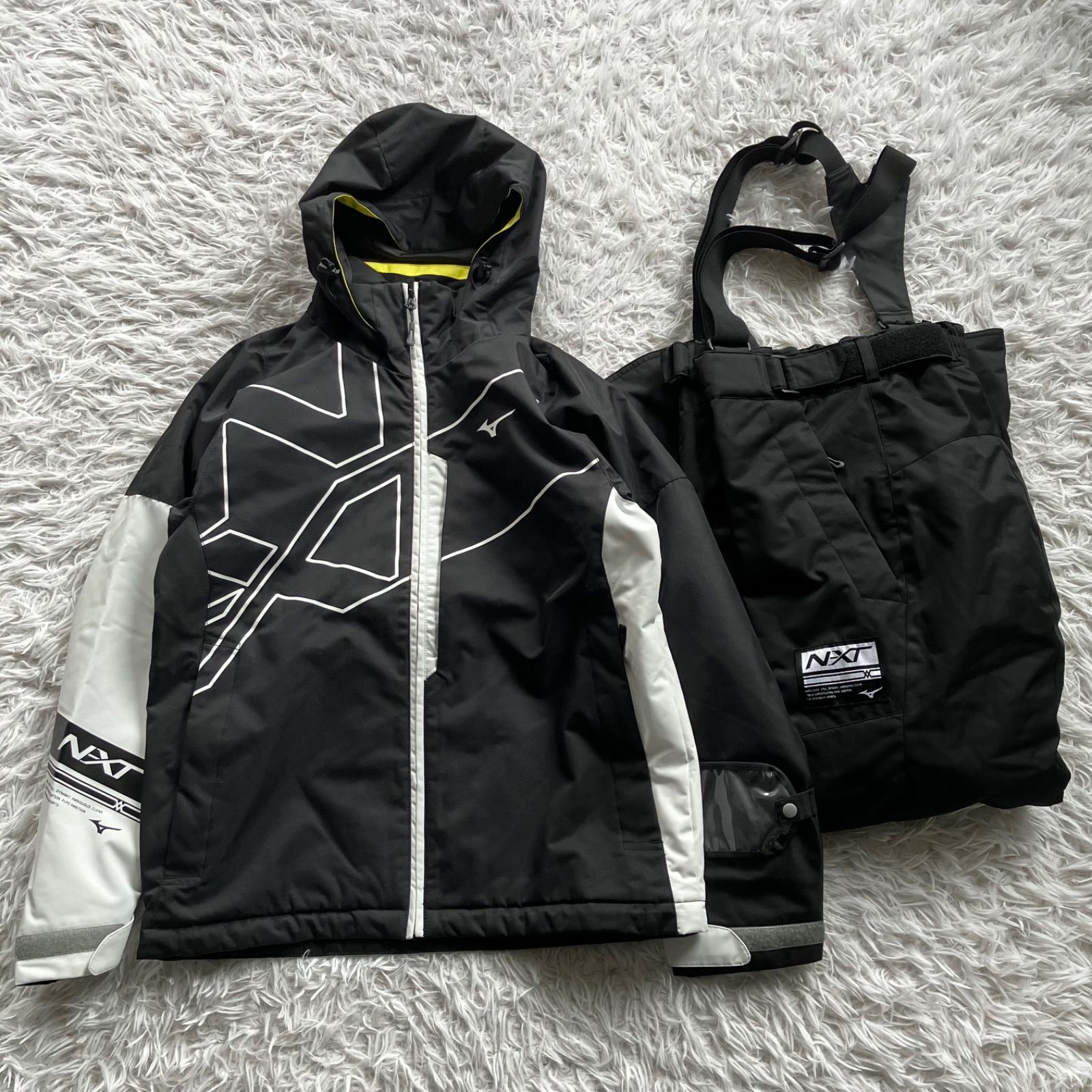 mizuno スキーウェア 上下 メンズ M L スノーウェア　スノボウェア MIZUNO/ ミズノ スキーウェア 上下セット スノーボード メンズ ミズノ