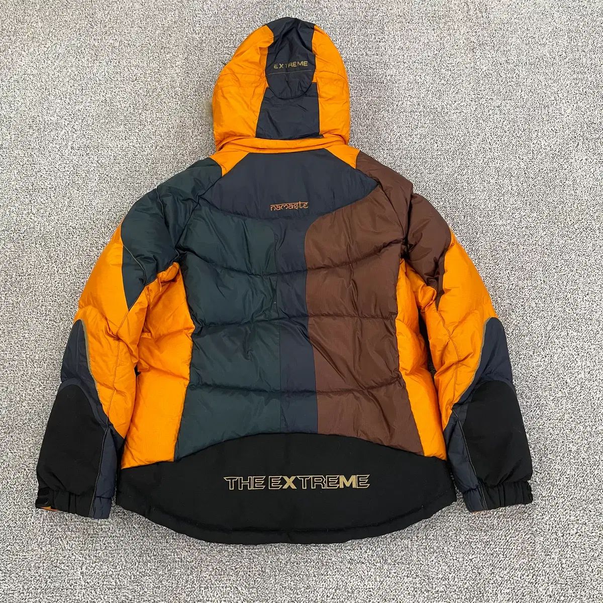 105 BLACK YAK ブラックヤク エクストリームピーク グースダウン