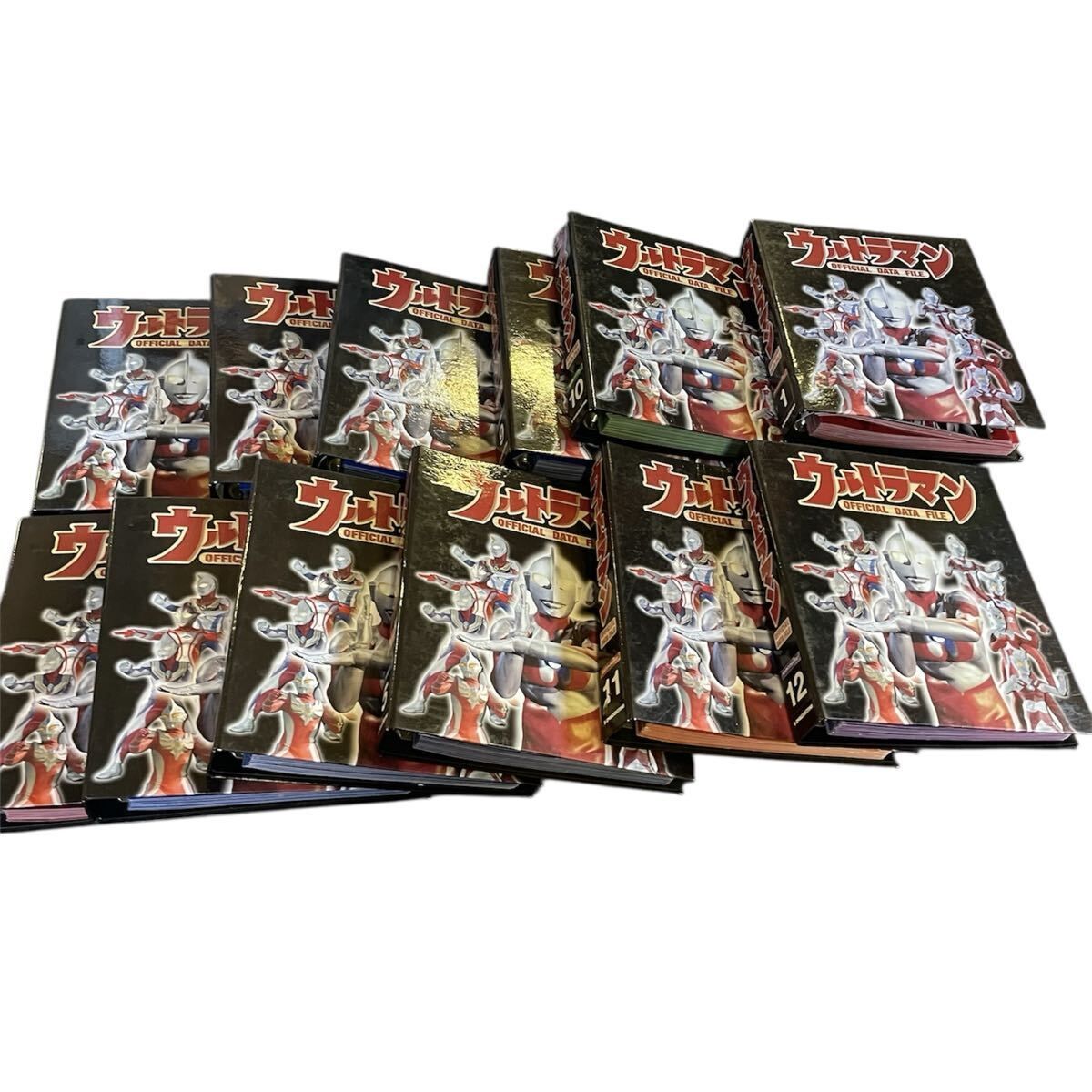 デアゴスティーニ　ウルトラマン　オフィシャルデータファイル　12冊 ウルトラマン OFFICIAL DATA FILE 1〜12巻 バインダーセット
