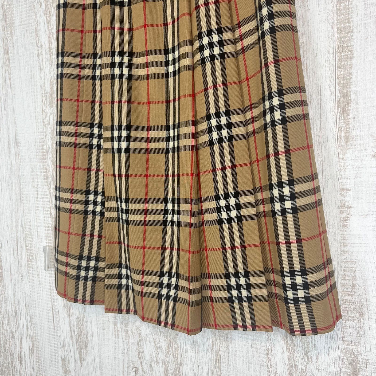 Burberrys バーバリーズ ノバチェック ウール ミモレ丈 プリーツ