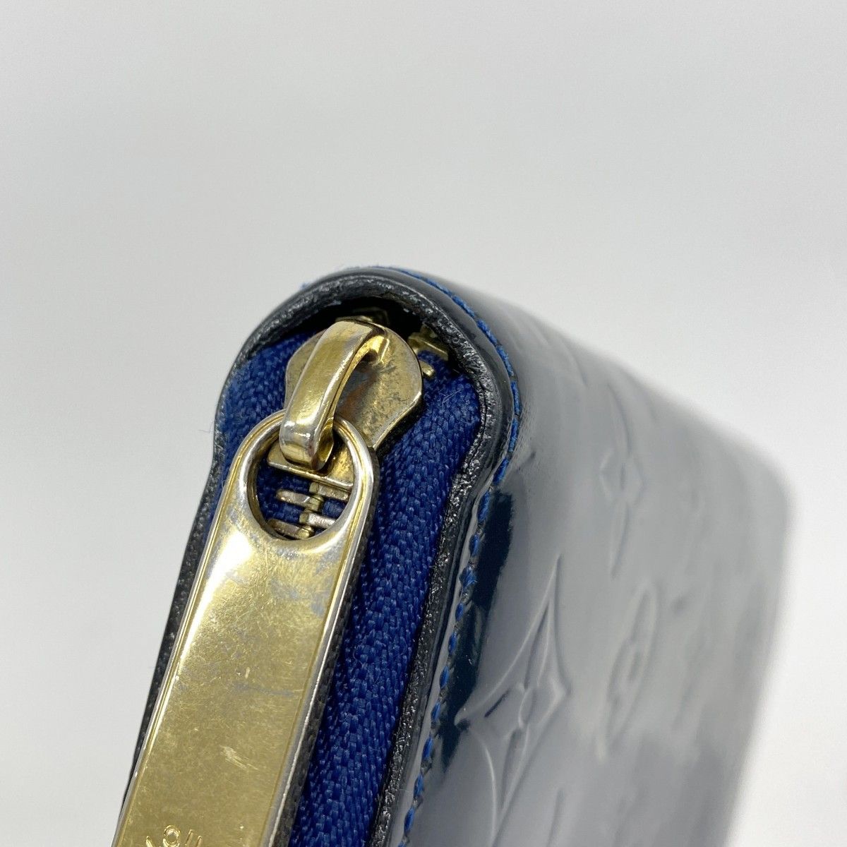 ルイヴィトン グランブルー ヴェルニ ジッピーパース M90048 楽天市場】ルイヴィトン【LOUIS VUITTON】M81155 ジッピーコインパース
