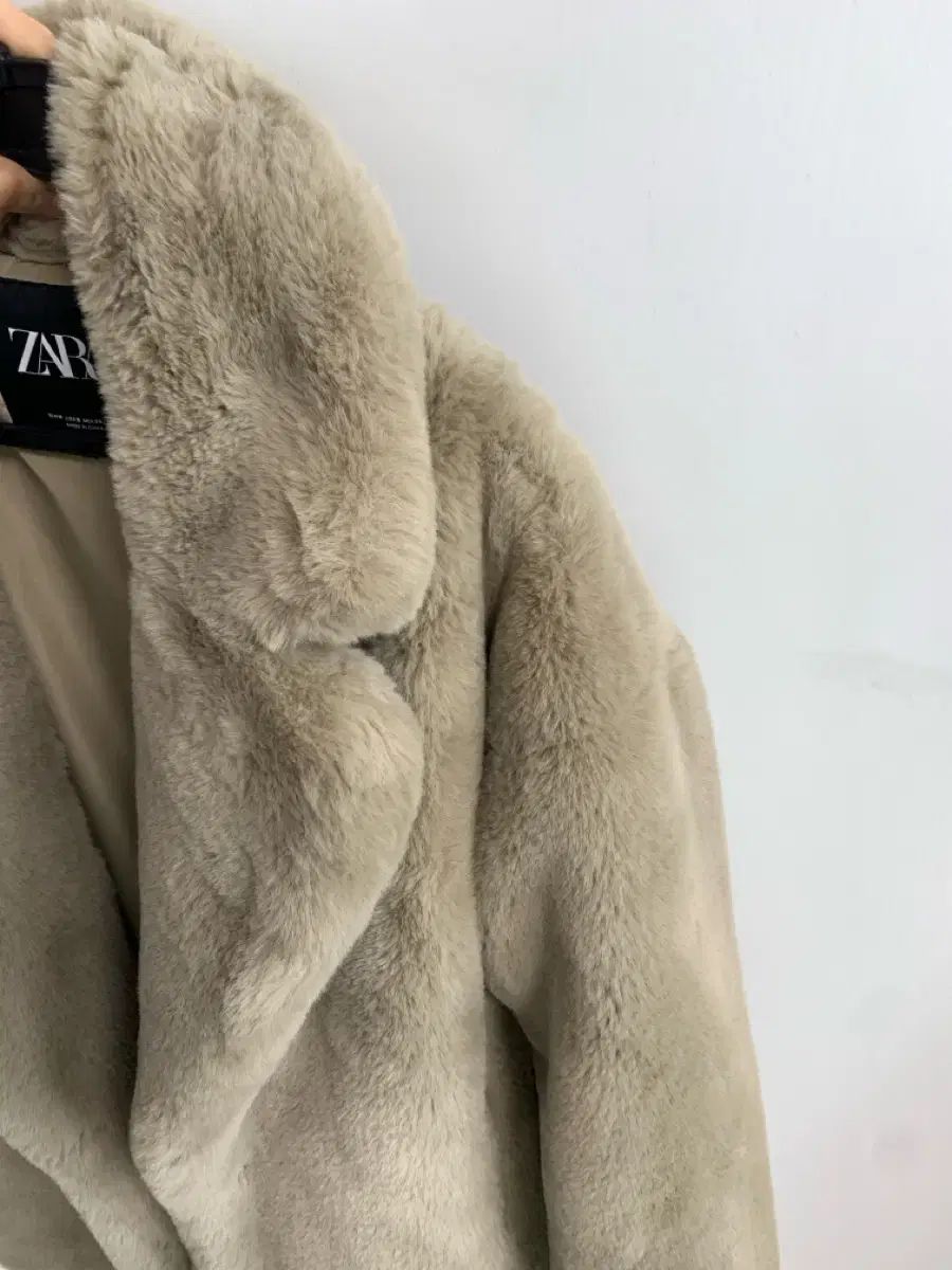 ZARA 安い ファーコート ZARA フェイクファーコート ショート