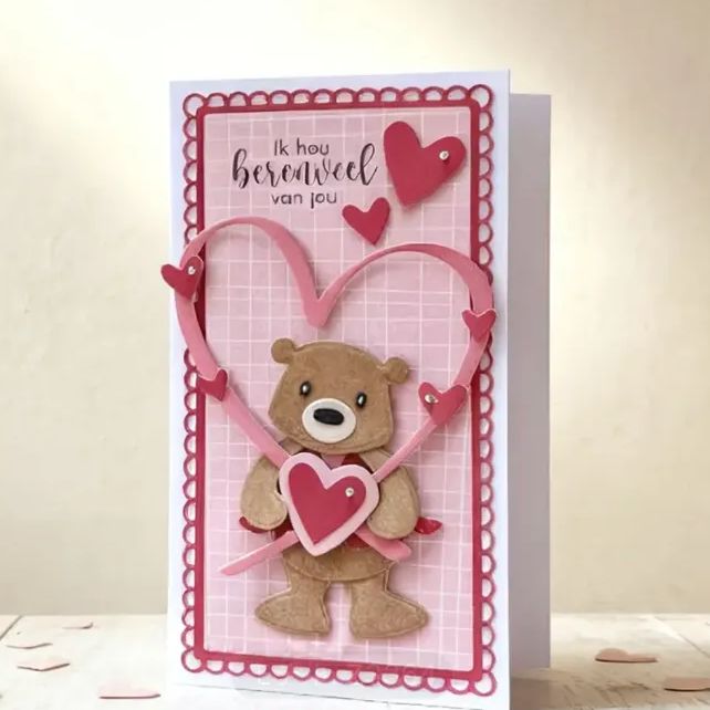 【新品】カッティングダイ☆ハート・くま・リボン カッティングダイ くまハート 4004 - メルカリ