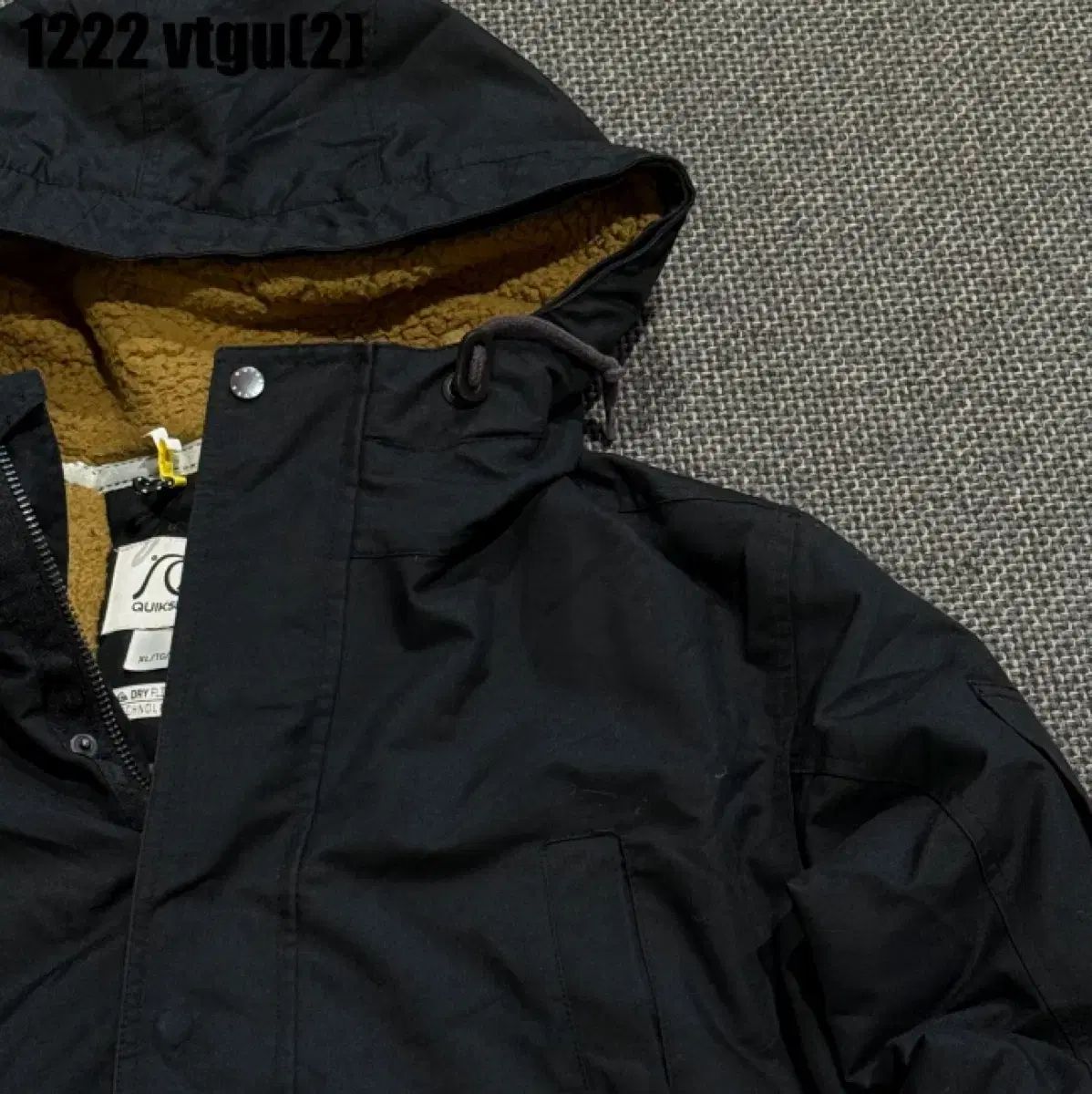 QUIKSILVER(クイックシルバー) ブラック フーデッドコート