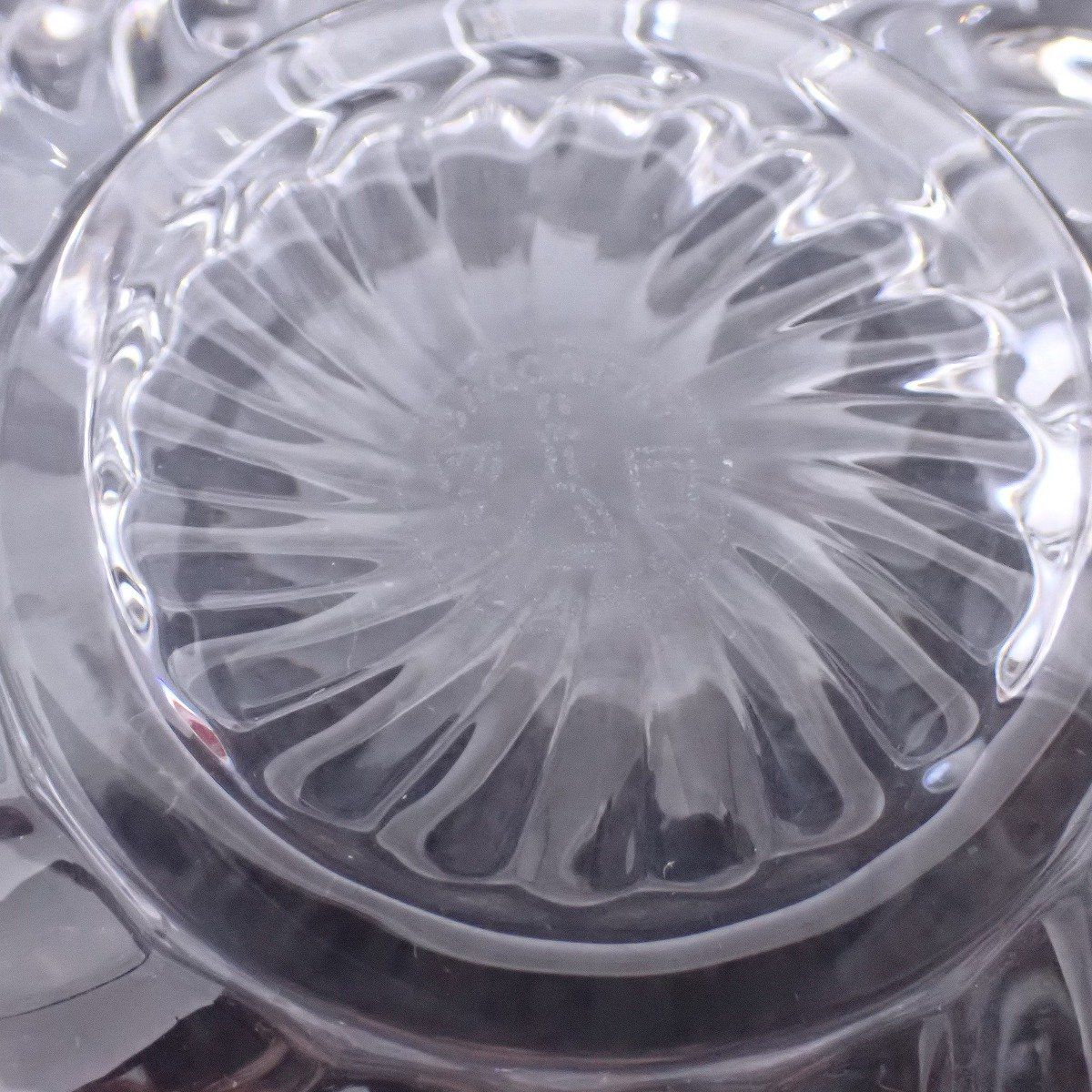 バカラ　Baccarat ボリュート　アッシュトレイ バカラ ボリュート アッシュトレイ（8cm）名入れ彫刻代込み トレイ