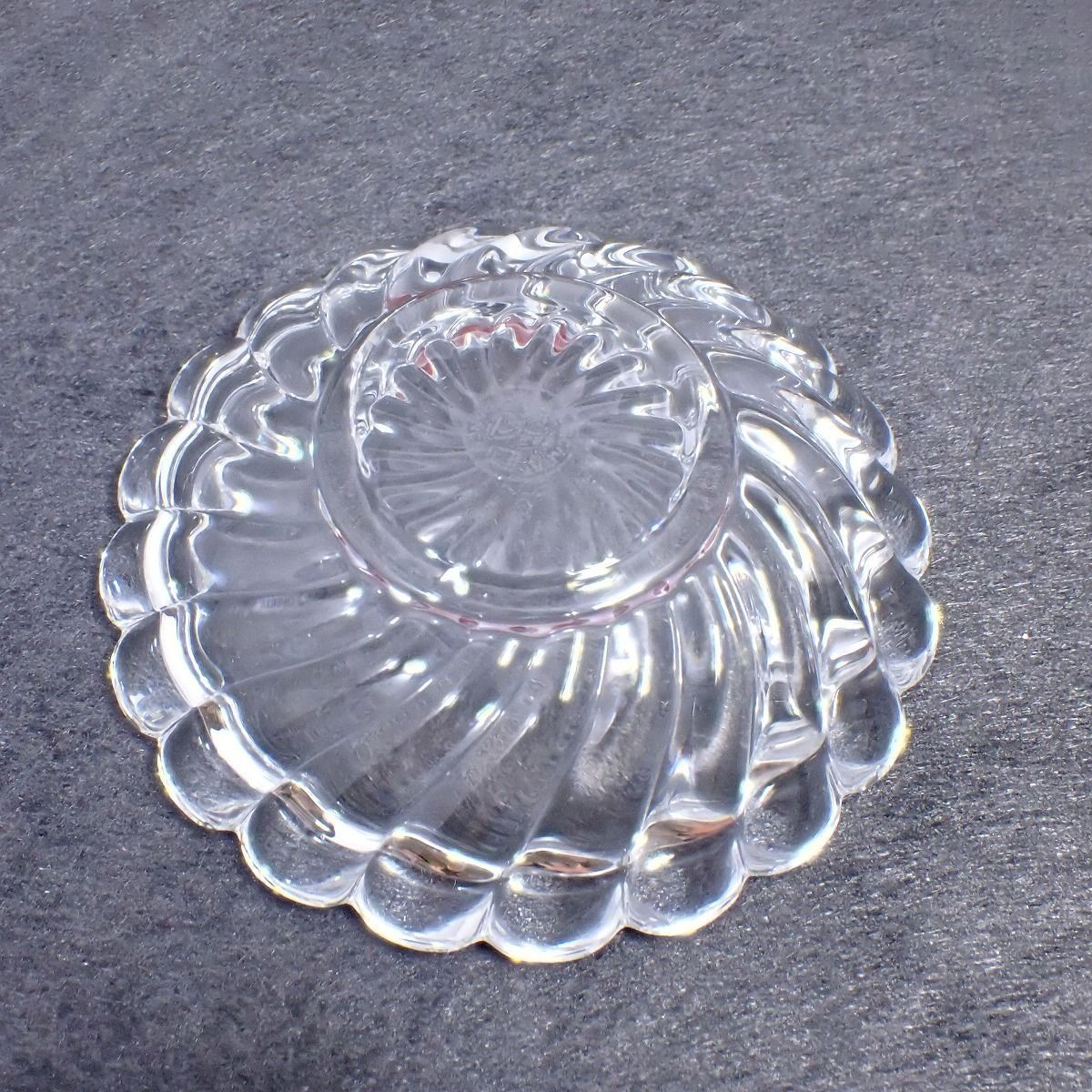 美品】Baccarat バカラ ボリュート アッシュトレイ 灰皿 バカラ