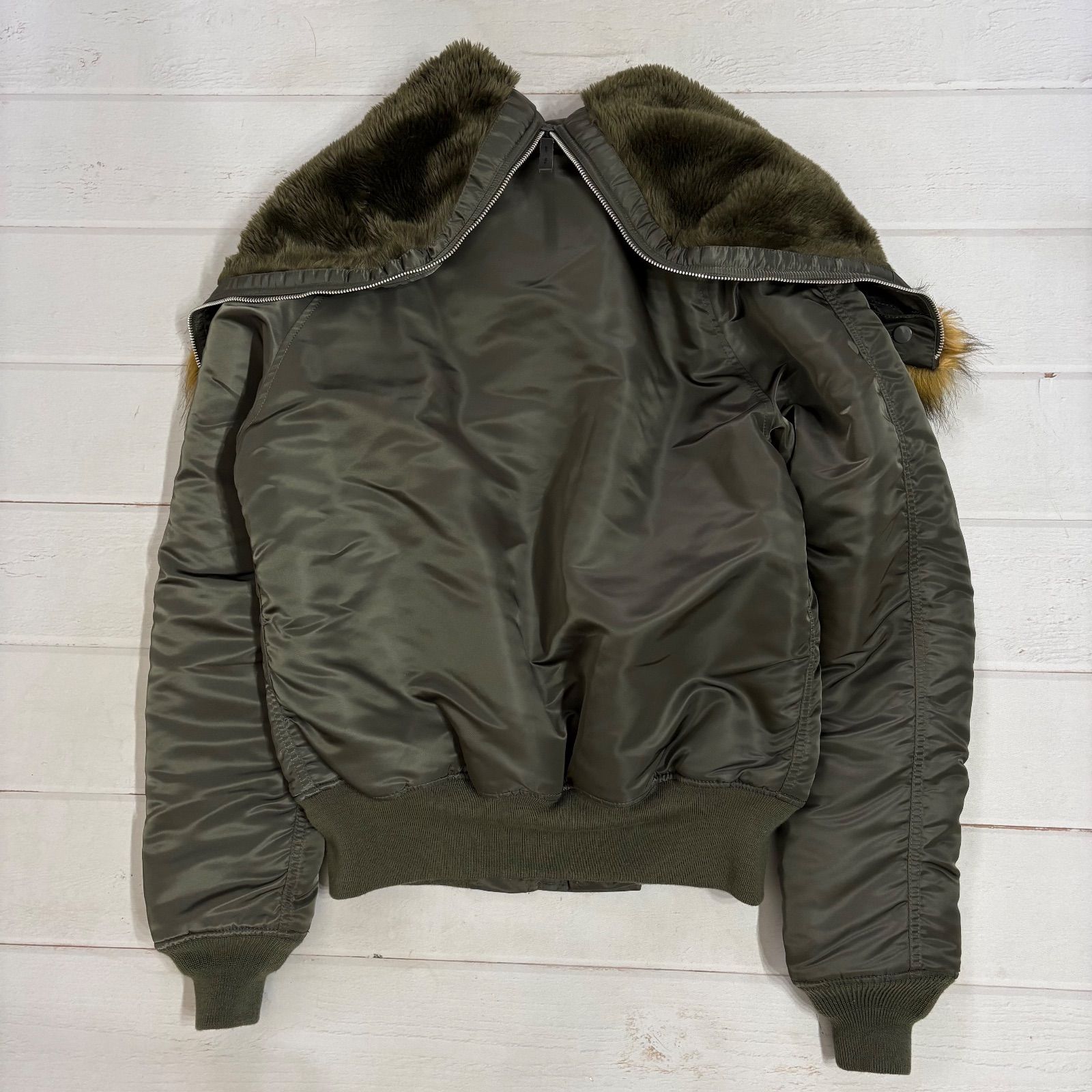 未使用級　アルファインダストリーズ　N-2B フライトジャケット 短丈 y2k アルファインダストリー N-2B フライトジャケット 短丈 M y2k アルファ