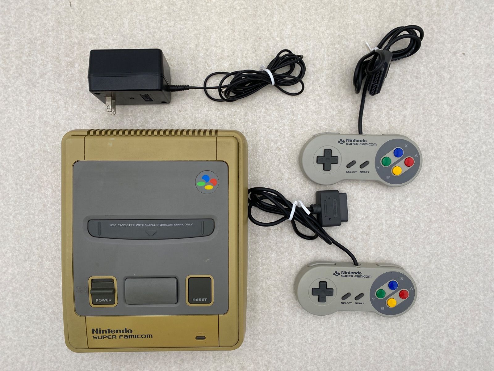 【レストア品】スーパーファミコン本体 動作確認済み】Nintendo スーパーファミコン 本体 - メルカリ