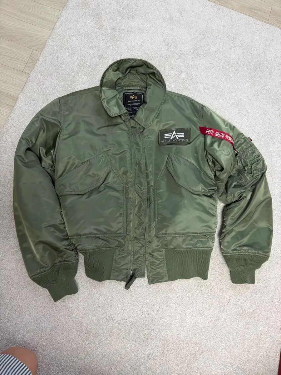  アルファインダストリーズ CWU ジャケット M サイズ 出品 ジャンパー・ブルゾン