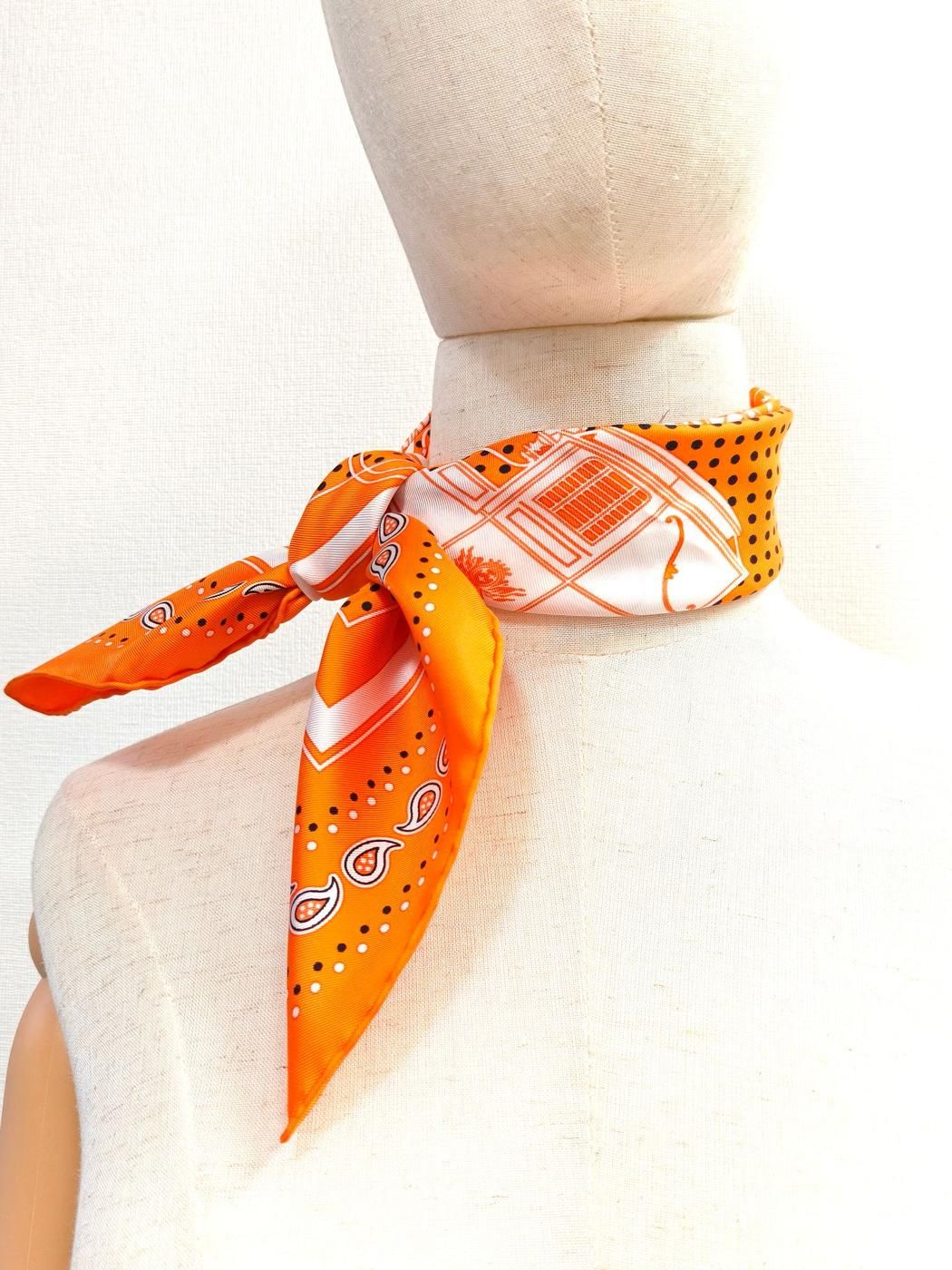 【エルメスHERMES】ヴィンテージシルクスカーフプリントジレ　フランス製 HERMES エルメス カレ55 エクスリブリス Ex-Libris シルク スカーフ