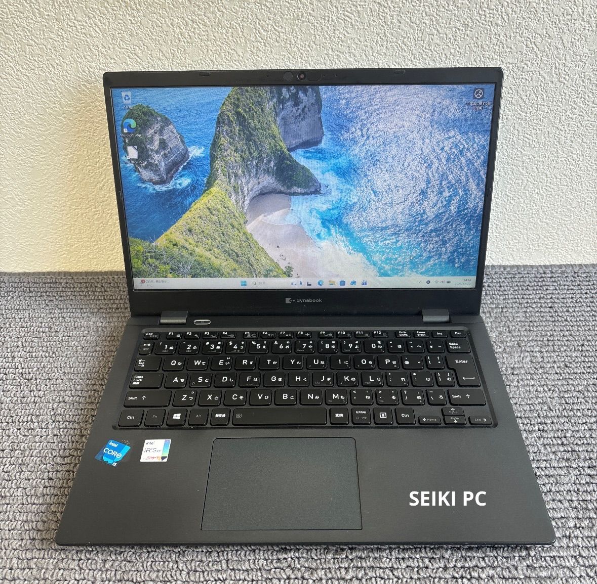 東芝dynabook G83/HS i5-1135G7 メモリ8GB SSD 256GB Win11 AC付き