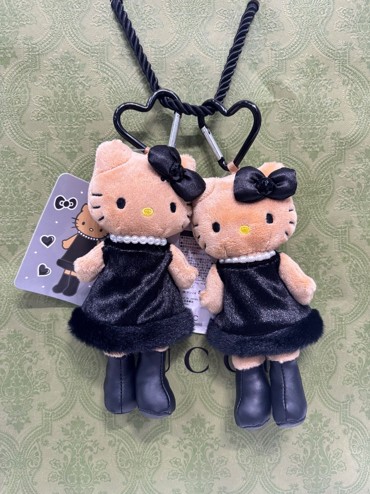 ハローキティ ドレス チャーム ハローキティシークレットマスコットチャーム ドレス ハローキティ展