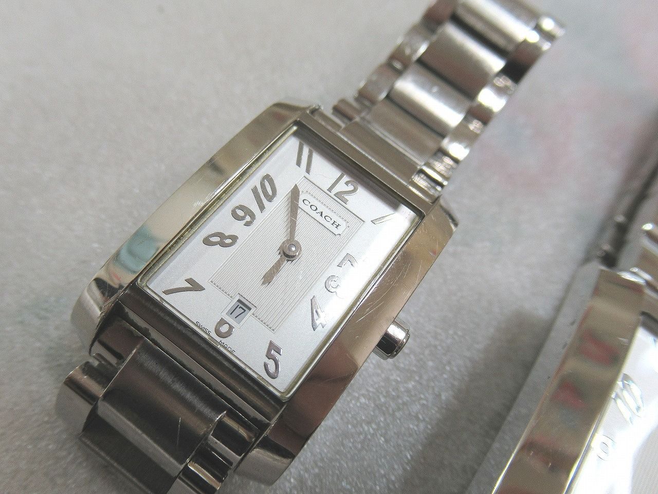 稼働 COACH コーチ ボーイズ 腕時計 スクエア デイト QZ 24 稼働 COACH コーチ メンズ 腕時計 スクエア デイト QZ 24 稼働 COACH
