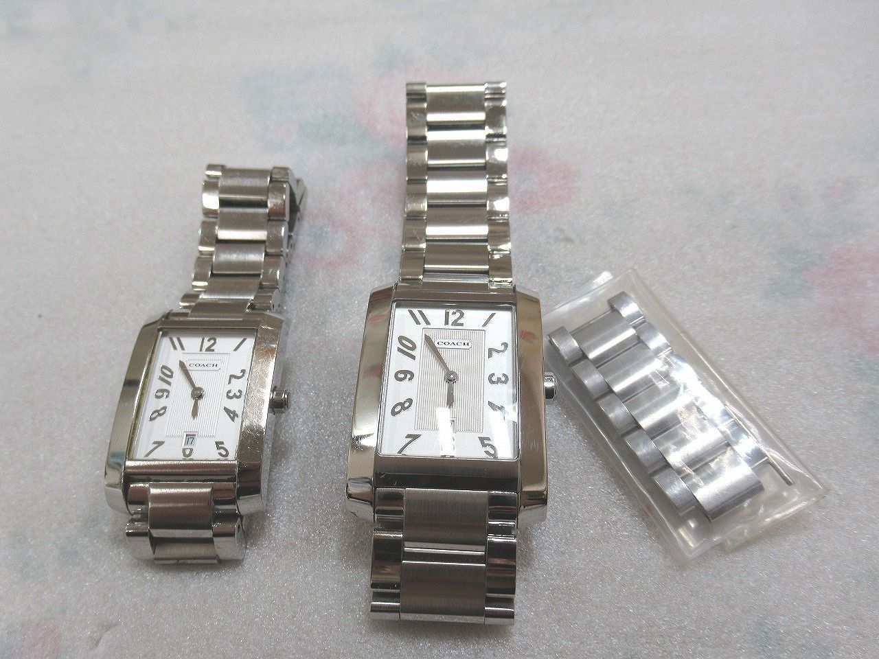 稼働 COACH コーチ ボーイズ 腕時計 スクエア デイト QZ 24 稼働 COACH コーチ メンズ 腕時計 スクエア デイト QZ 24 稼働 COACH