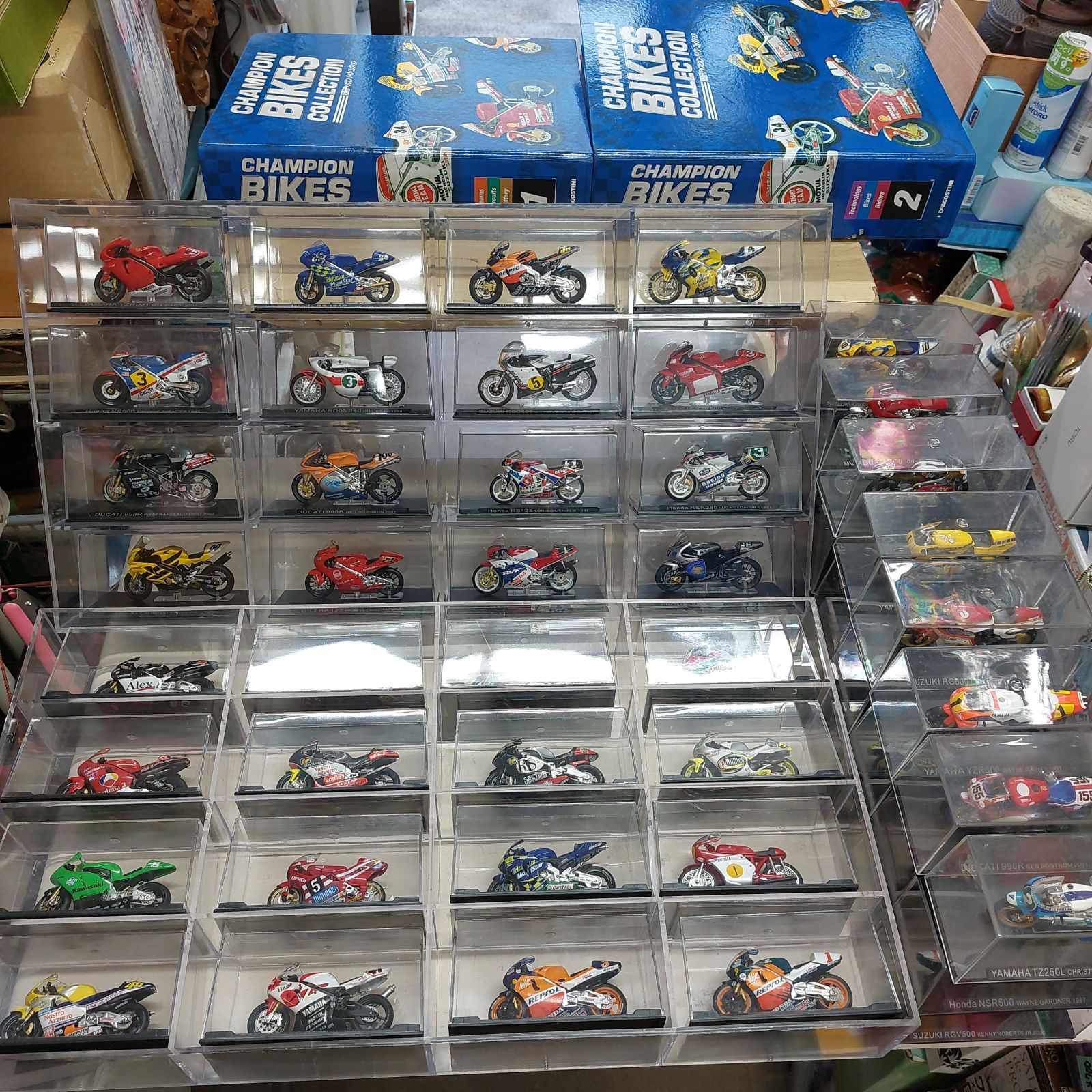 チャンピオンバイクコレクション デアゴスティーニ社 56車 本2冊