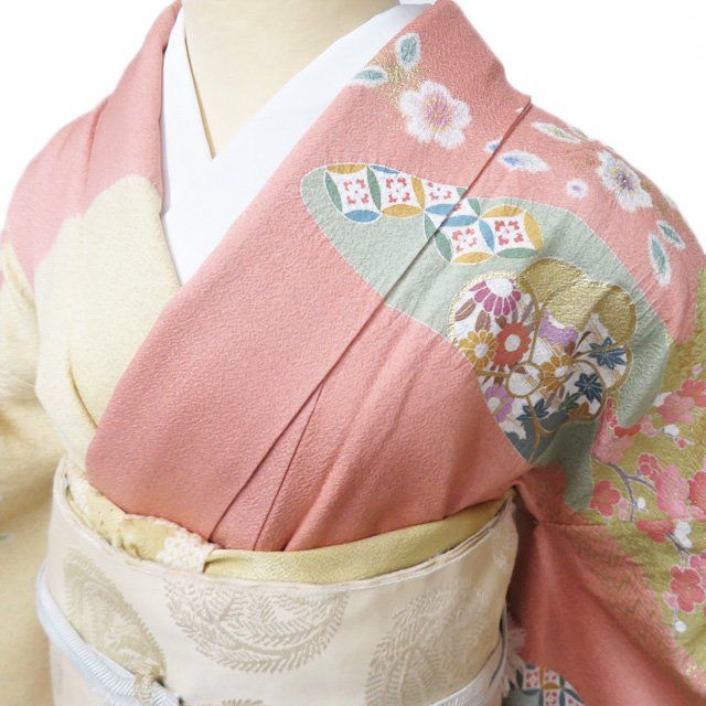 特選 訪問着 着物 中古 正絹 袷 フォーマル 金駒刺繍 絞り染め 花の図