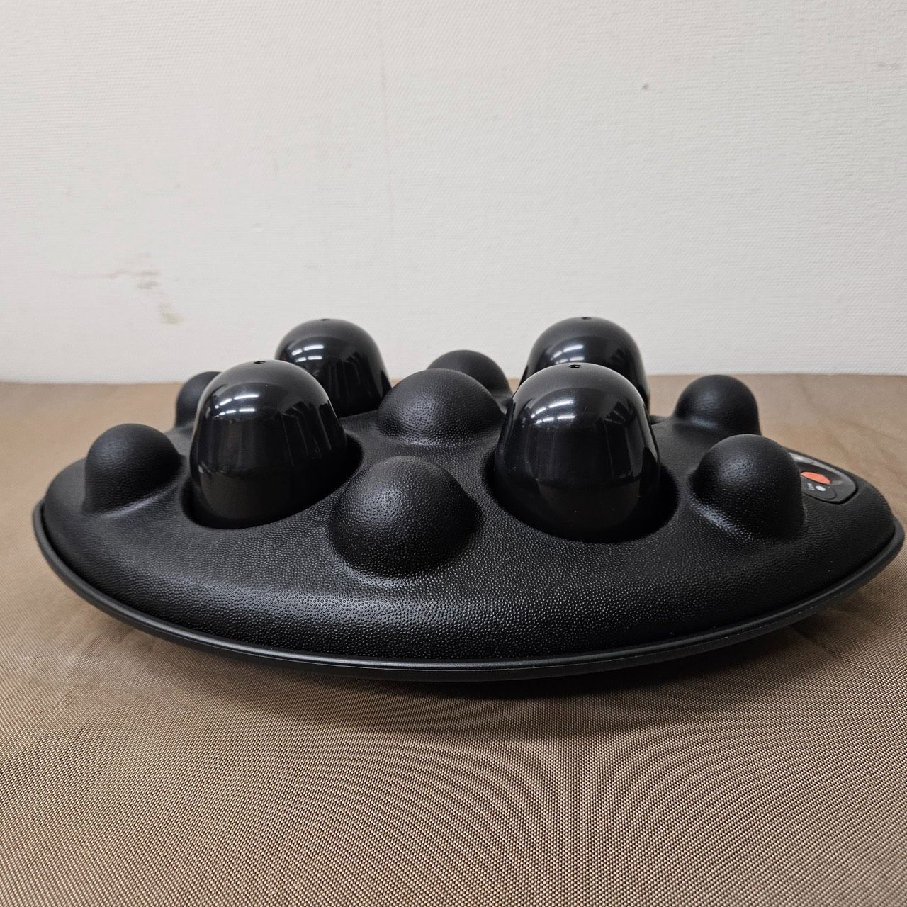 スリムビューティパッド ブラック ショップ AIM-FN084 SLIM BEAUTY PAD