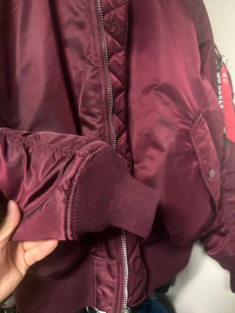 配送 アルファインダストリーズ MA-1 ジャケット バーガンディ L