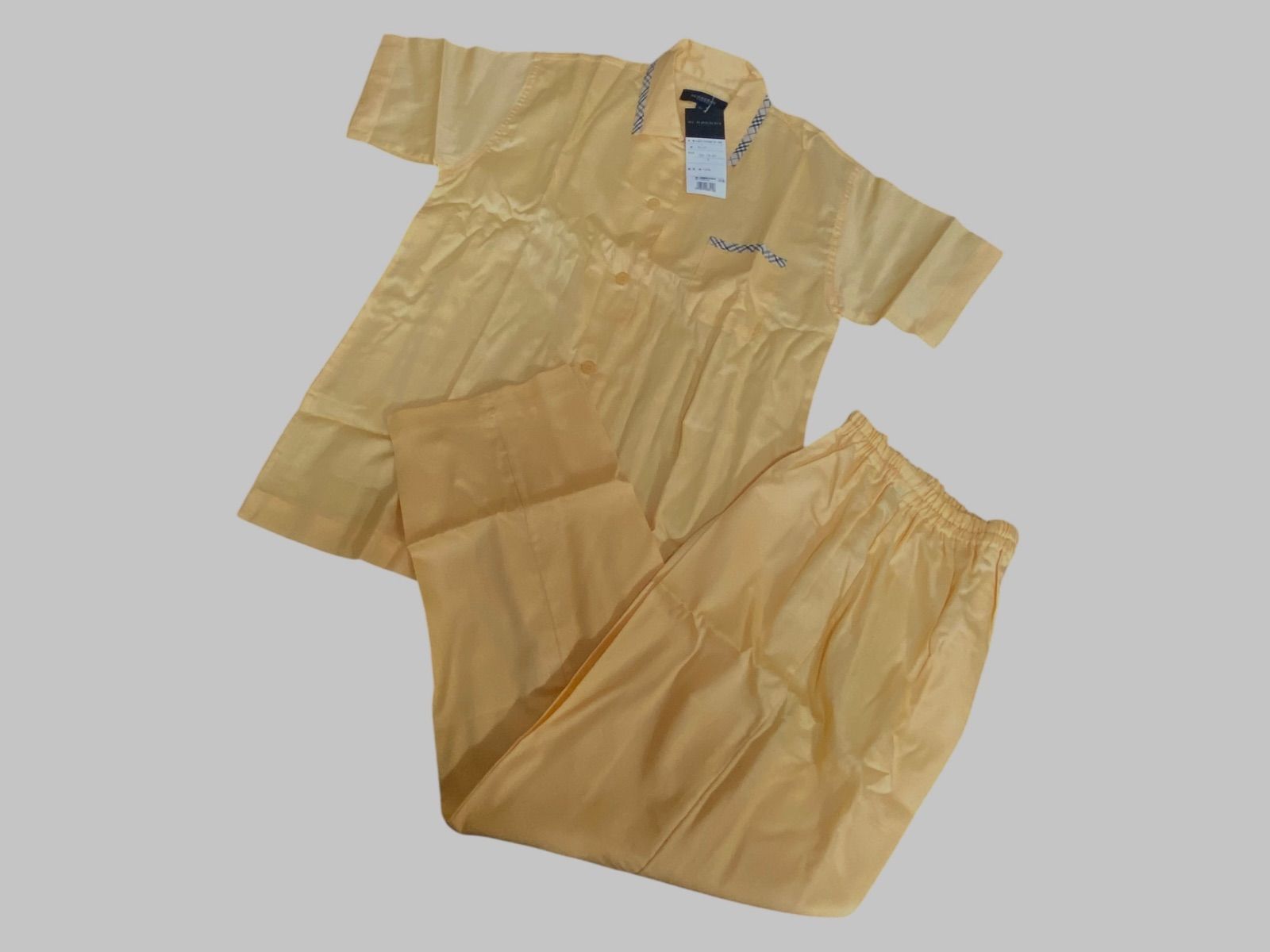 ◎未使用 バーバリー パジャマ 上下セット 男女ペア 2着 ブルー 長袖長ズボン ◎未使用 バーバリー パジャマ 上下セット 男女ペア 2着 ブルー 長袖長